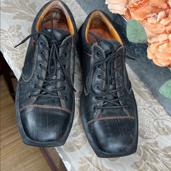 John Fluevog Black Low-Top Sneakers with Orange Stitching main image 5